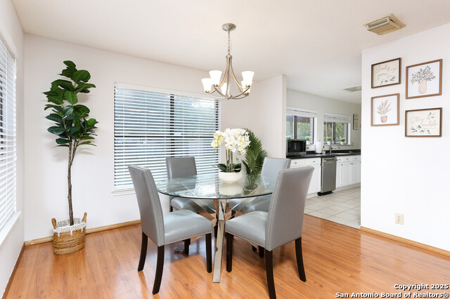 6406 Regency Ln Property Photo 5