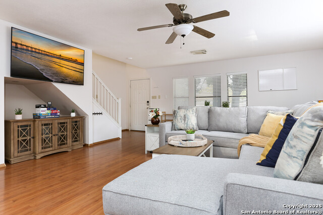 6406 Regency Ln Property Photo 7
