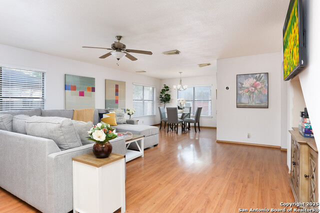 6406 Regency Ln Property Photo 9