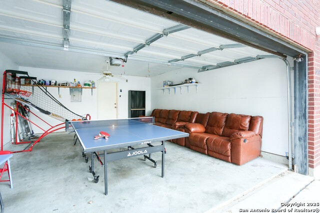 6406 Regency Ln Property Photo 21