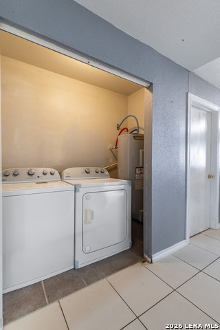 2219 Beverly Hills Blvd Property Photo 11