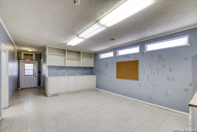 1007 N Getty St Property Photo 13