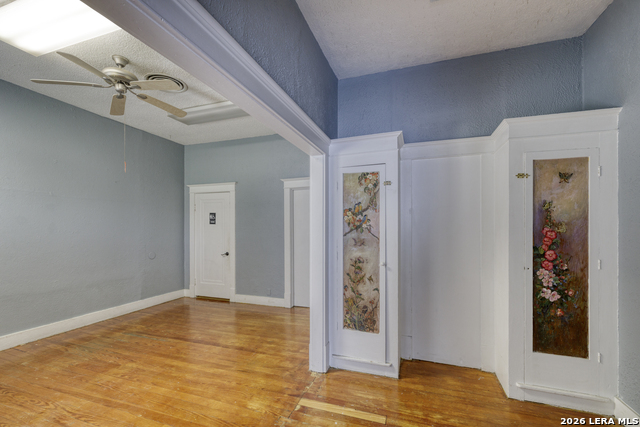 1007 N Getty St Property Photo 27