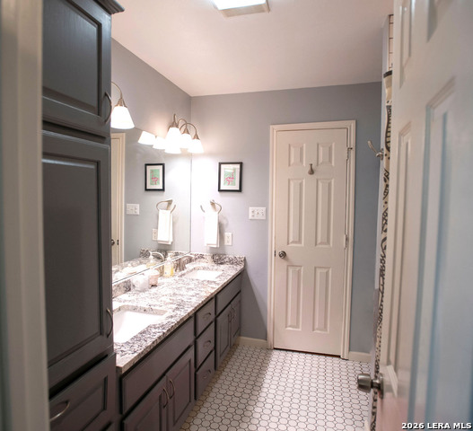231 Oakleaf Dr Property Photo 18