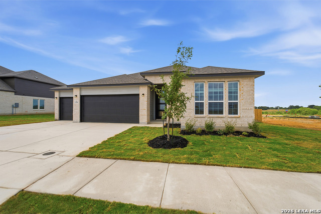 17309 Scotch Pine Dr Property Photo 3