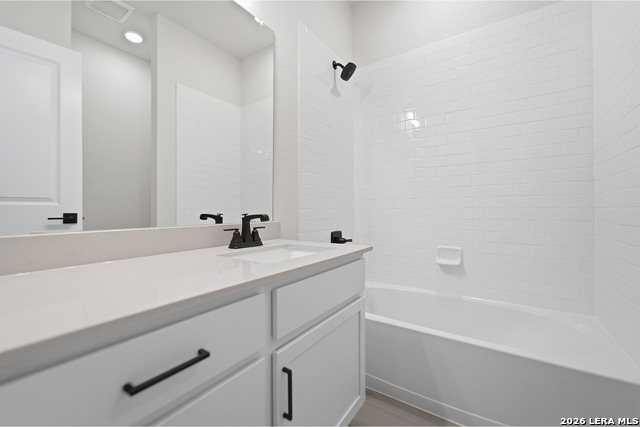 17309 Scotch Pine Dr Property Photo 7
