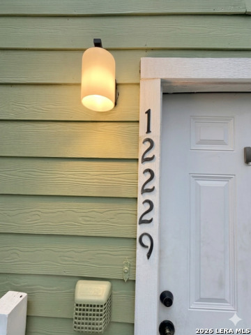 12229 Apricot Dr Property Photo 4