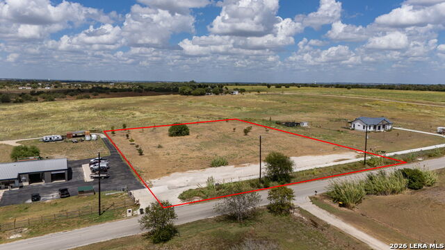 11875 Ware Seguin Rd Property Photo 2