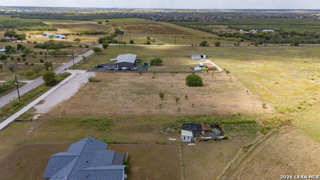 11875 Ware Seguin Rd Property Photo 3