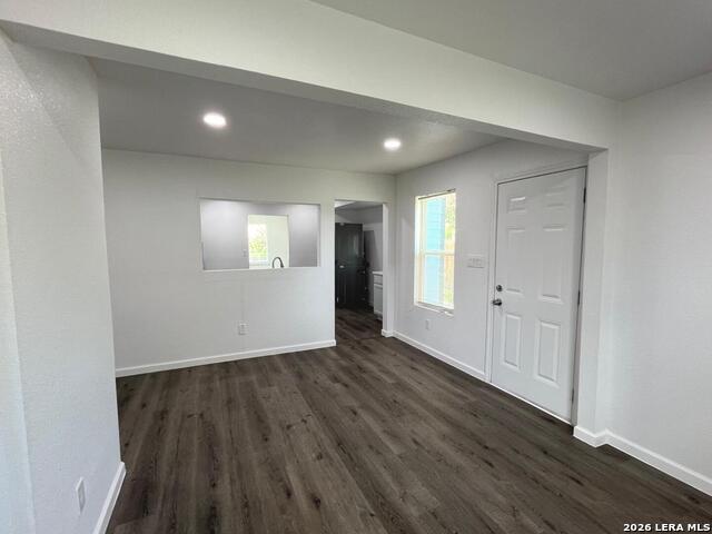 1431 Delgado St Property Photo 9