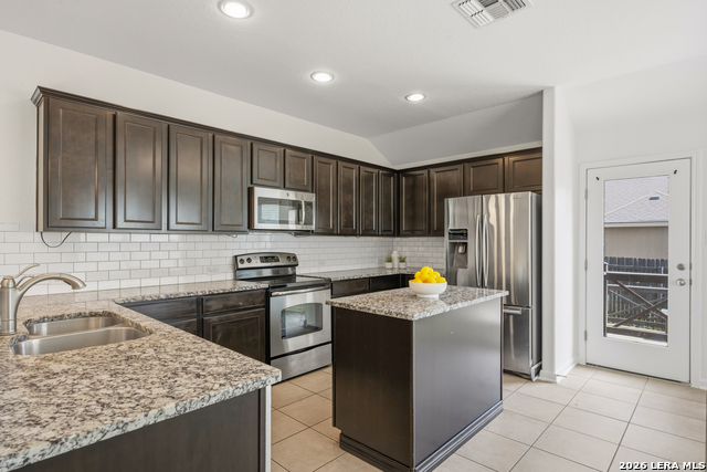 120 Pilsen Dr Property Photo 14