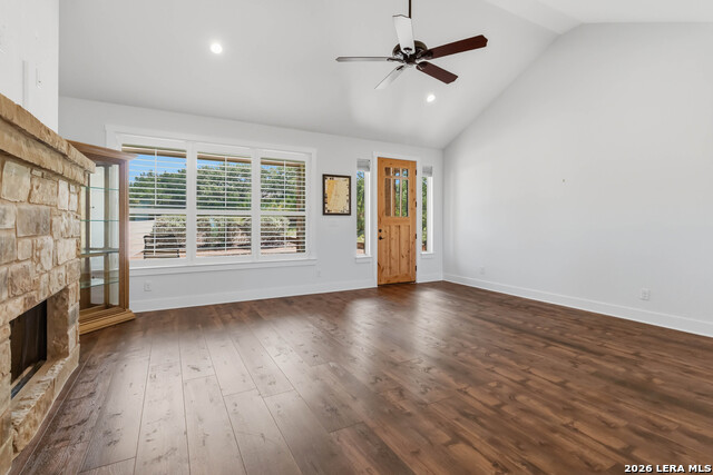 1223 Four Winds Dr Property Photo 7