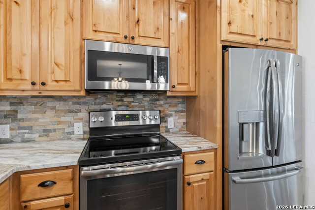 1223 Four Winds Dr Property Photo 15