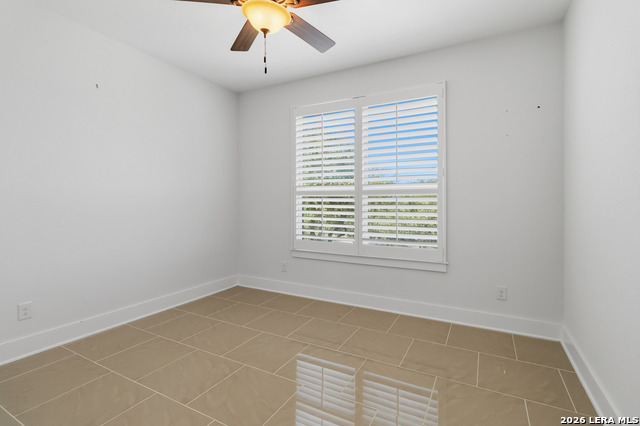 1223 Four Winds Dr Property Photo 27