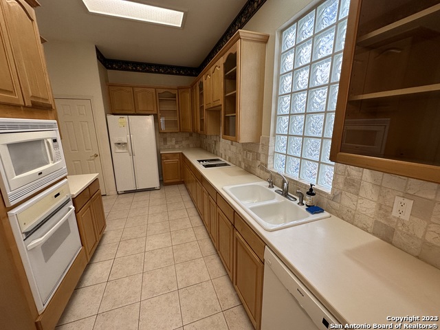 29214 Lawrence Way Property Photo 9