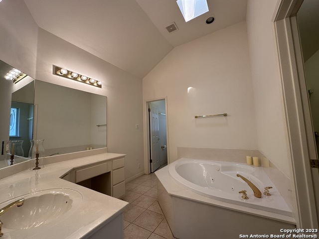 29214 Lawrence Way Property Photo 14