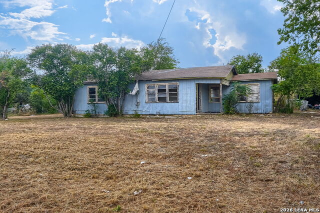 2212 Hunter Rd Property Photo 1