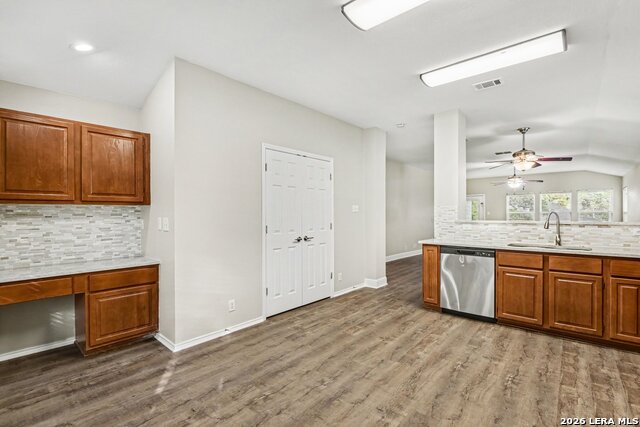 5239 Stormy Trl Property Photo 3