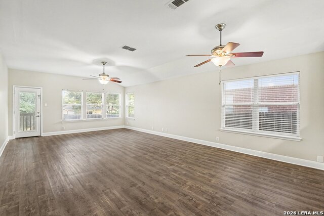 5239 Stormy Trl Property Photo 5