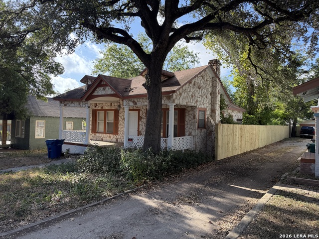 1214 Kayton Ave Property Photo 2