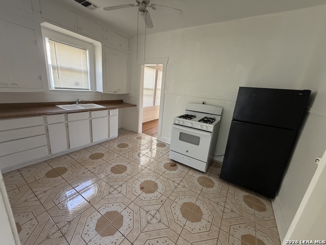 1214 Kayton Ave Property Photo 10