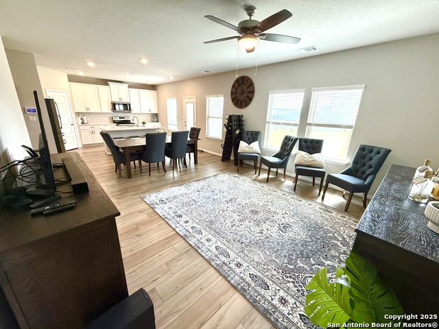 320 Goodfella Ave Property Photo 8