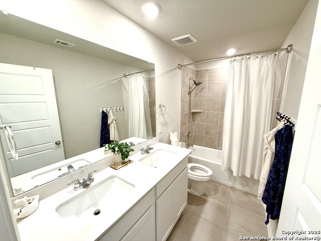320 Goodfella Ave Property Photo 26