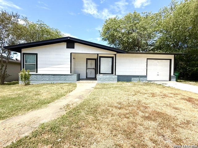 307 Hartline Property Photo 1