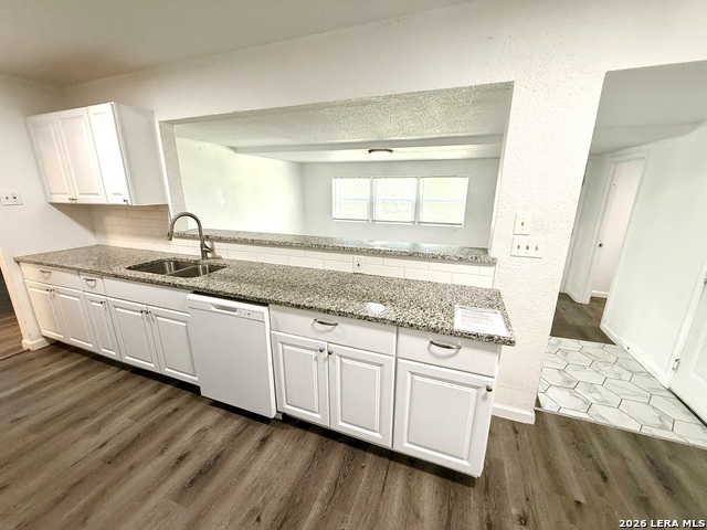 307 Hartline Property Photo 5