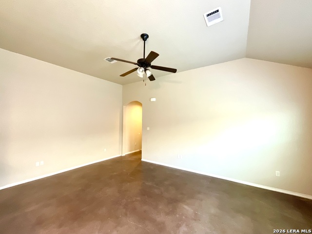 2575 Pahmeyer Road Property Photo 4