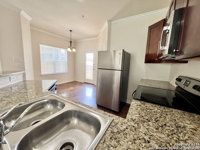 622 Meadow Arbor Ln Property Photo 10