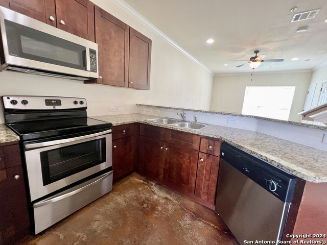 622 Meadow Arbor Ln Property Photo 11
