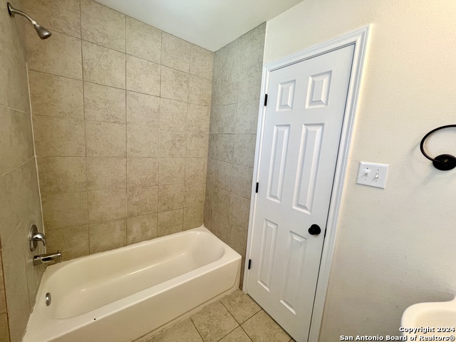 622 Meadow Arbor Ln Property Photo 18