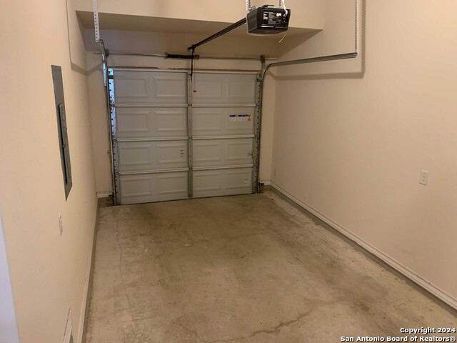 622 Meadow Arbor Ln Property Photo 27