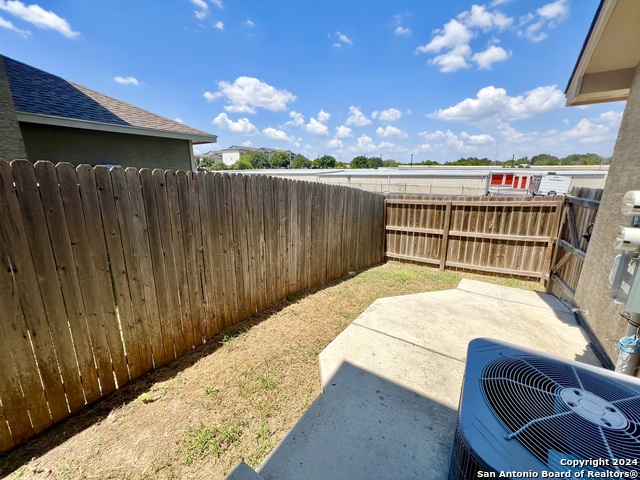 622 Meadow Arbor Ln Property Photo 28