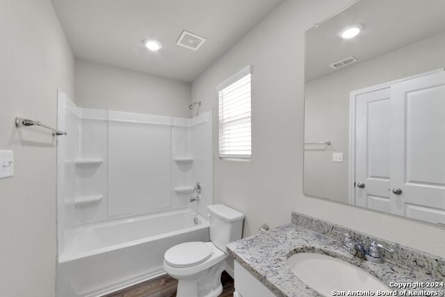 623 Ryan Xing Property Photo 5
