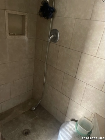 1103 Culberson St Property Photo 3