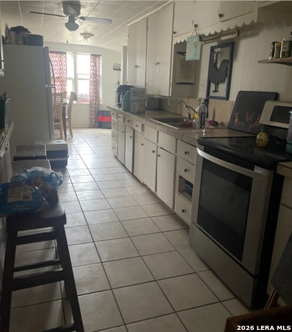 1103 Culberson St Property Photo 8