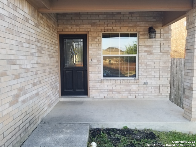 8531 Shaenfield Pl Property Photo 2
