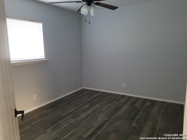 8531 Shaenfield Pl Property Photo 19