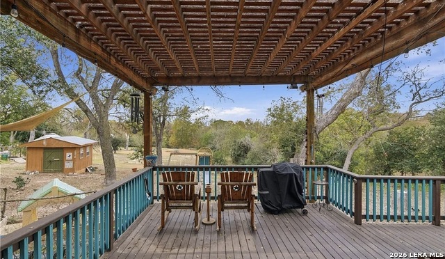 384 Waterway Pass Property Photo 18