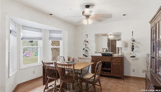 384 Waterway Pass Property Photo 31