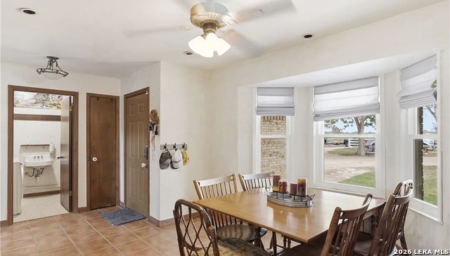 384 Waterway Pass Property Photo 32
