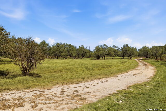 994 Quail Run Property Photo 11