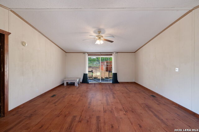 994 Quail Run Property Photo 16