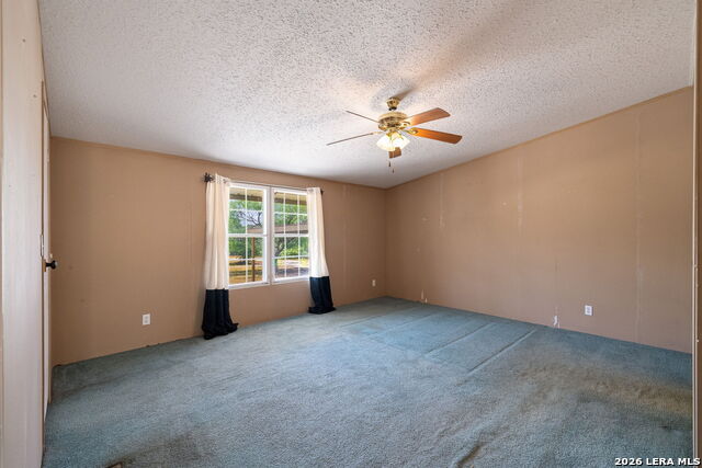994 Quail Run Property Photo 27