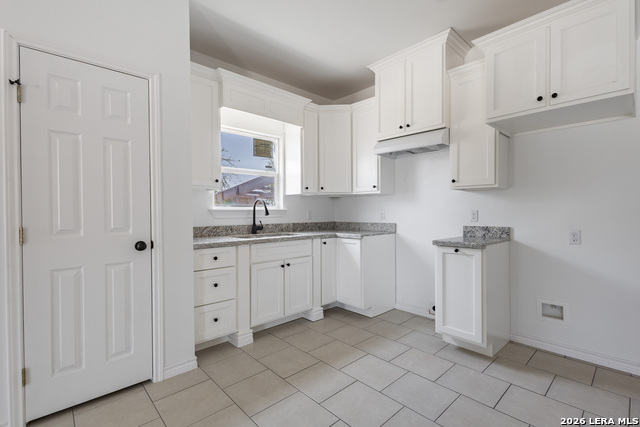 937 Avenue C Property Photo 12
