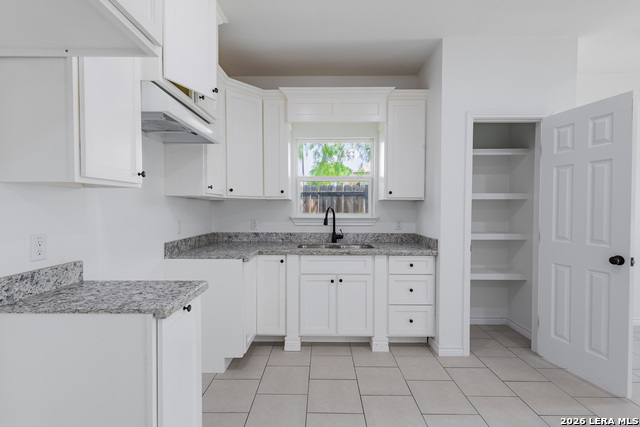 937 Avenue C Property Photo 14