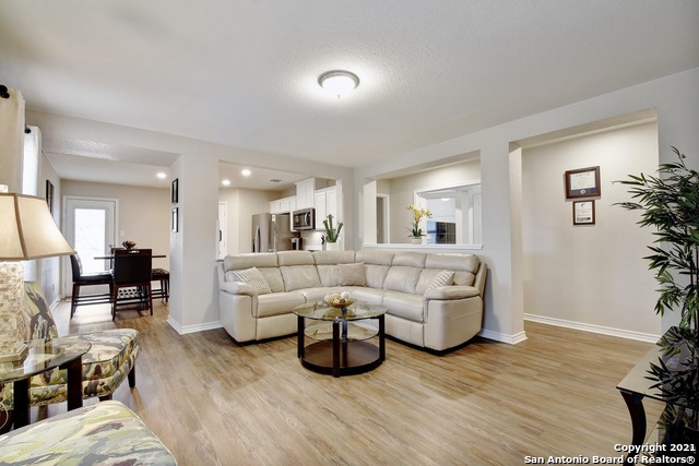 7231 Dulce Meadow Property Photo 4