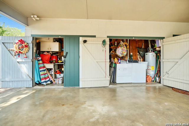 539 Crestview Dr Property Photo 5